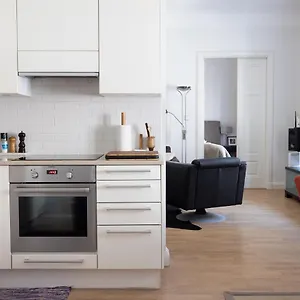 https://2ndhomes-luxury-helsinki-center-2br-apartment-with-sauna.tophotelshelsinki.com